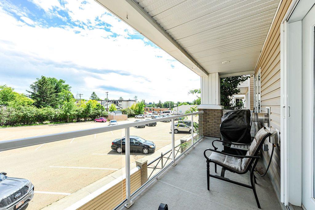 Picture of 208, 5419 49 Avenue , Camrose Real Estate Listing