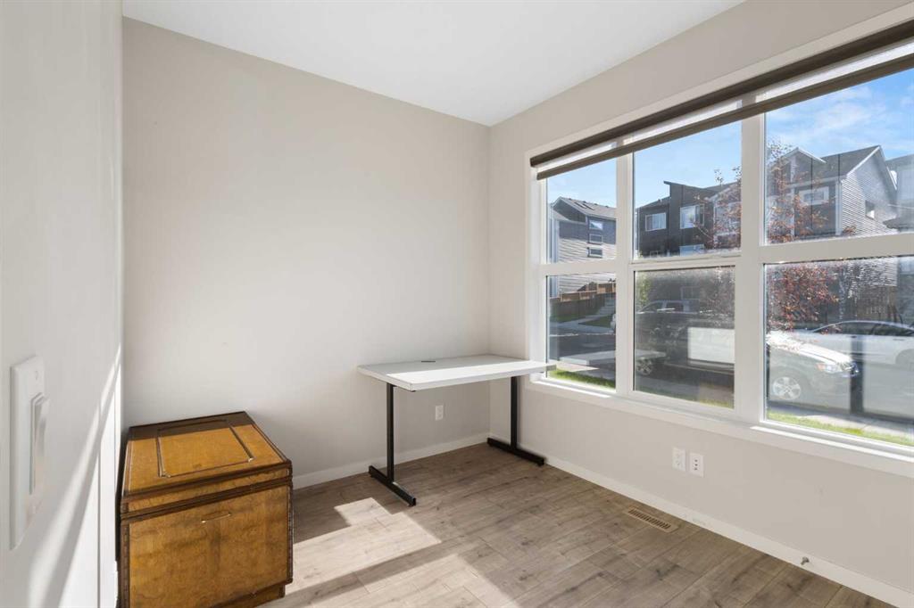 Picture of 66 Aquila Way NW, Calgary Real Estate Listing
