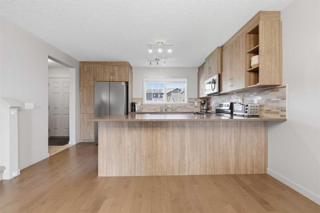 Picture of 334 Legacy Village Way SE, Calgary Real Estate Listing