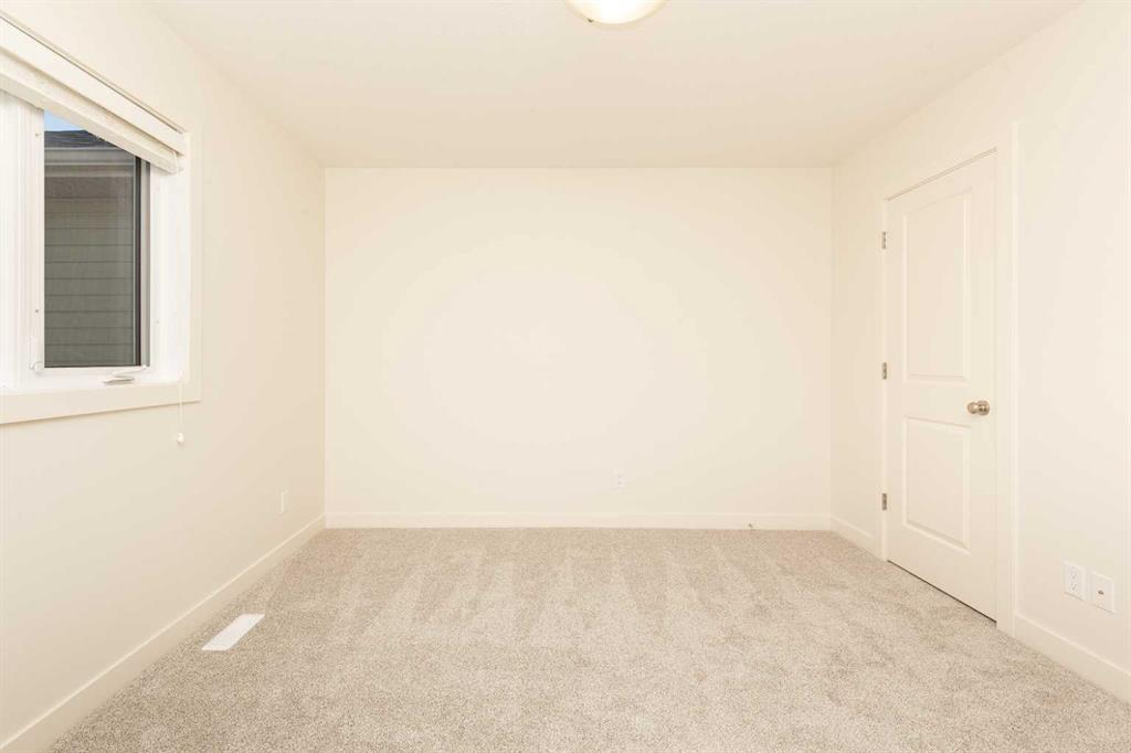 Picture of 78 Sunridge Boulevard W, Lethbridge Real Estate Listing