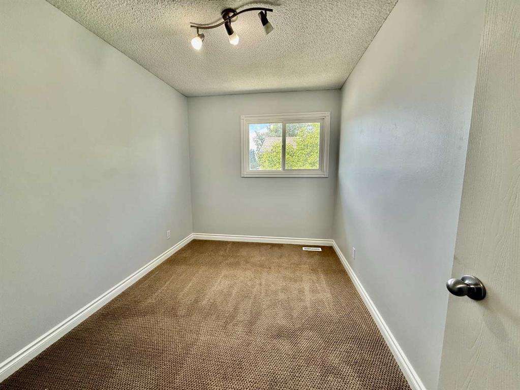 Picture of 25, 110 Tamarack Avenue , Hinton Real Estate Listing