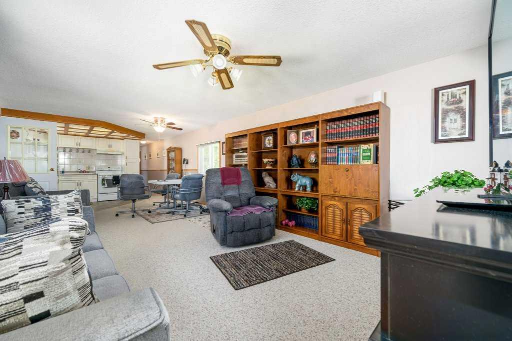 Picture of 2391 Gardner Place SE, Medicine Hat Real Estate Listing