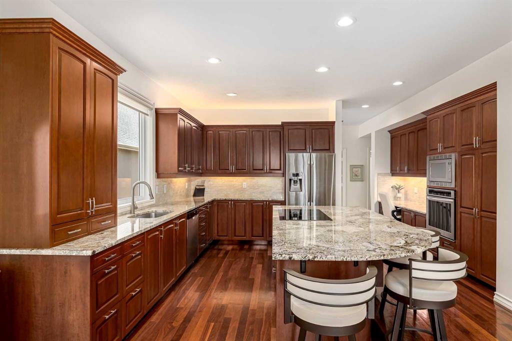 Picture of 33 Ridge Pointe Drive , Heritage Pointe Real Estate Listing