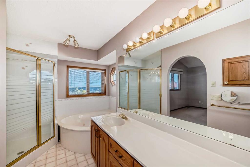 Picture of 183 Christie Park Hill SW, Calgary Real Estate Listing