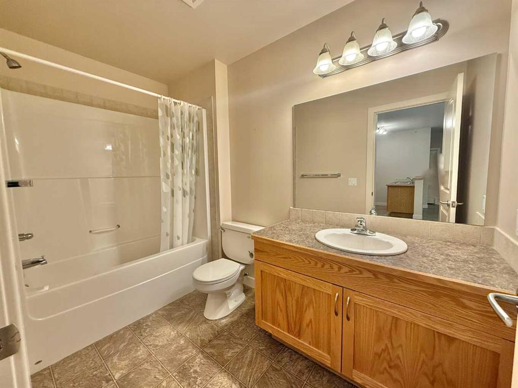 Picture of 305, 109 Seabolt Drive , Hinton Real Estate Listing