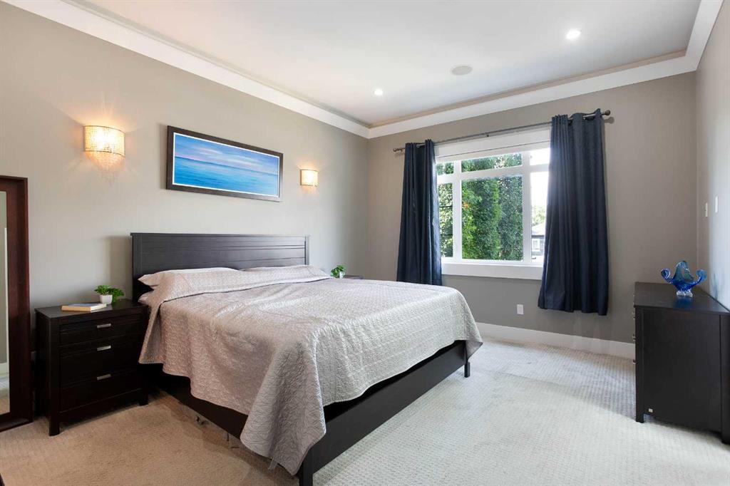 Picture of 434 22 Avenue NW, Calgary Real Estate Listing