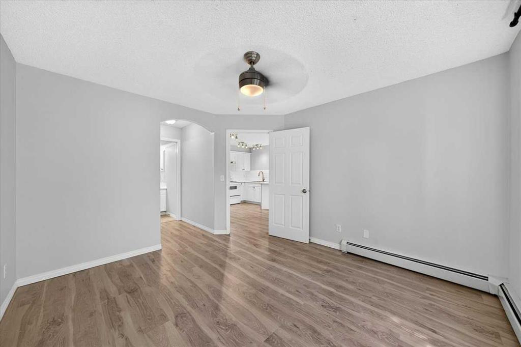 Picture of 209, 26 Country Hills View NW, Calgary Real Estate Listing