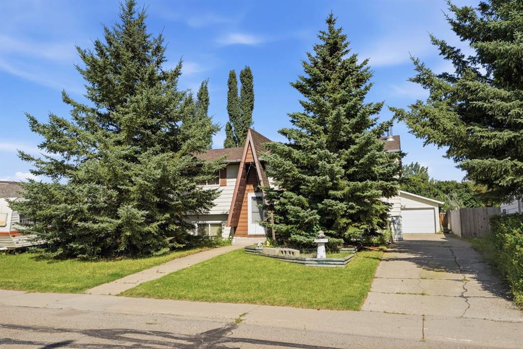 Picture of 4420 57 Avenue , Innisfail Real Estate Listing
