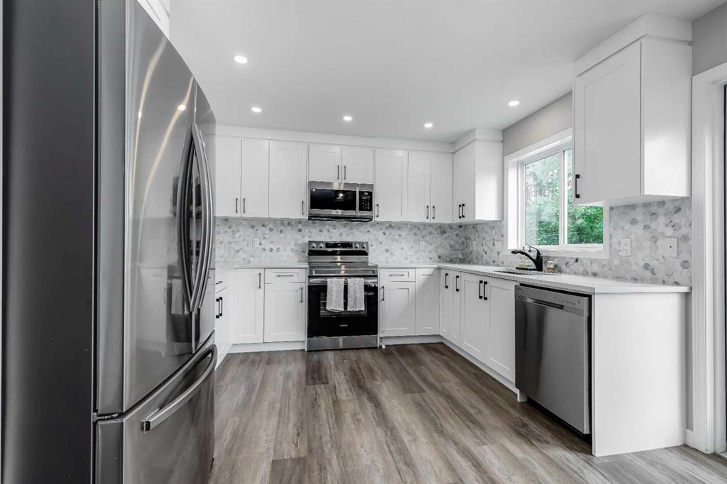 Picture of 540 Shawinigan Drive SW, Calgary Real Estate Listing