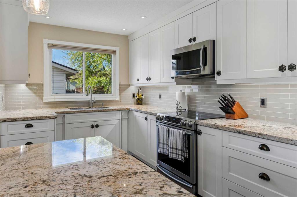 Picture of 6751 34 Avenue NE, Calgary Real Estate Listing