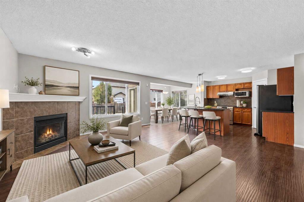 Picture of 140 West Creek Circle , Chestermere Real Estate Listing