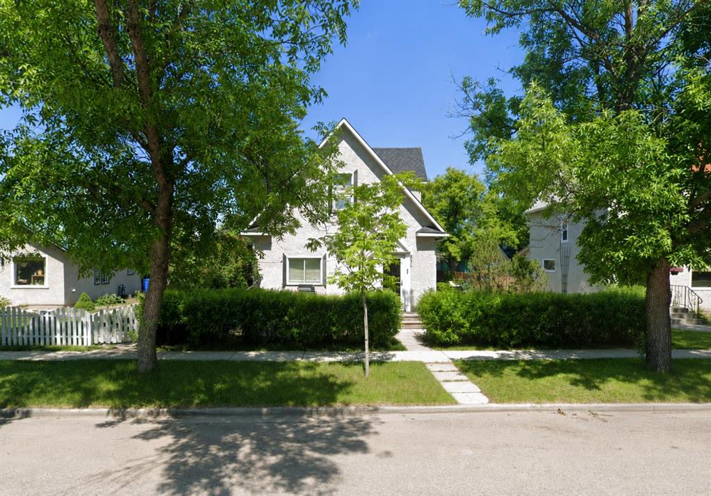 Picture of 2214 22 Street , Nanton Real Estate Listing