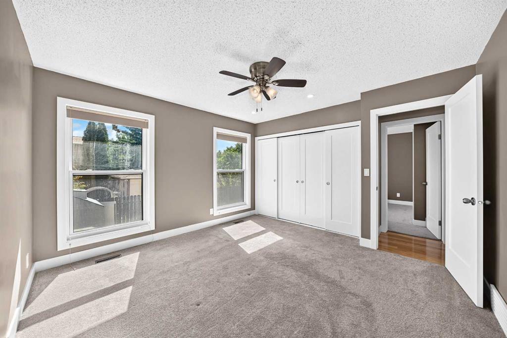 Picture of 12 Sunvale Mews SE, Calgary Real Estate Listing