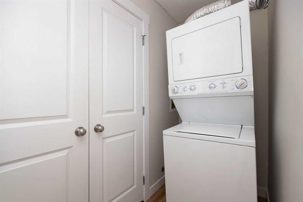 Picture of 221 Rainbow Creek Drive , Fort McMurray Real Estate Listing