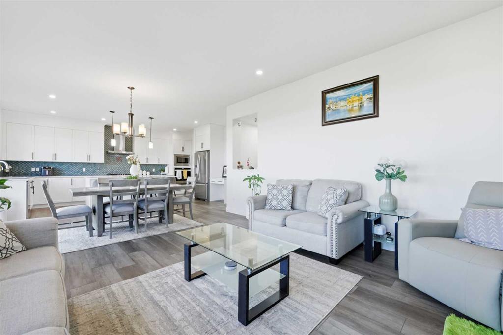 Picture of 109 Homestead Crescent NE, Calgary Real Estate Listing