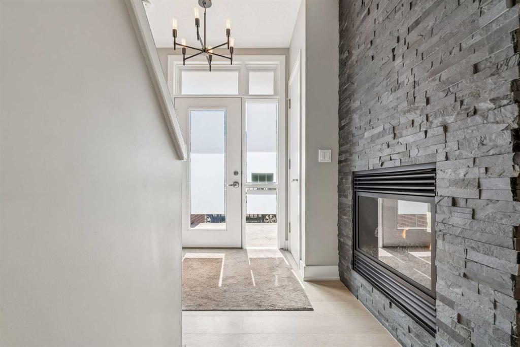 Picture of 103, 660 Eau Claire Avenue SW, Calgary Real Estate Listing