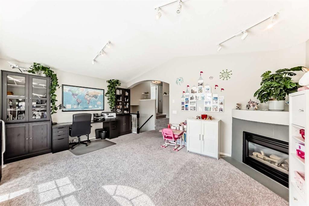 Picture of 78 Arbour Butte Road NW, Calgary Real Estate Listing