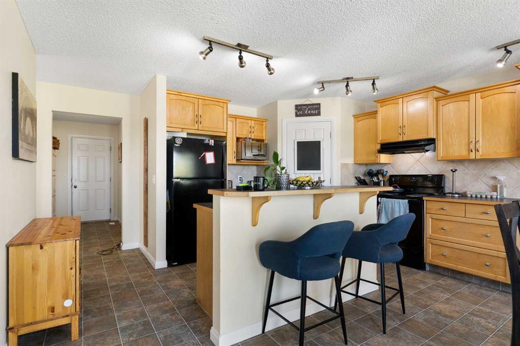 Picture of 151 Bow Ridge Crescent , Cochrane Real Estate Listing