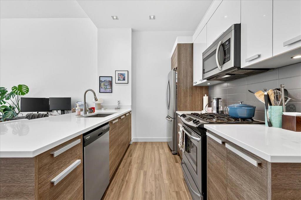 Picture of 809, 235 9A Street NW, Calgary Real Estate Listing