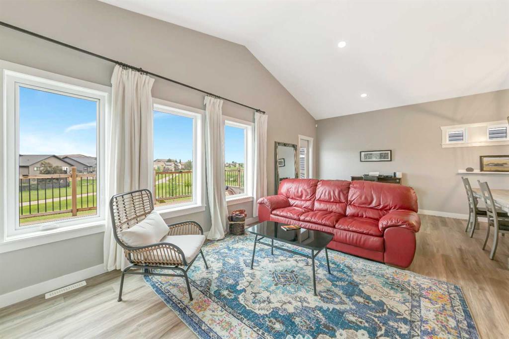 Picture of 1316 47 Avenue Close , Lloydminster Real Estate Listing