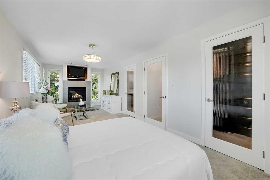 Picture of 1718 12 Avenue NW, Calgary Real Estate Listing