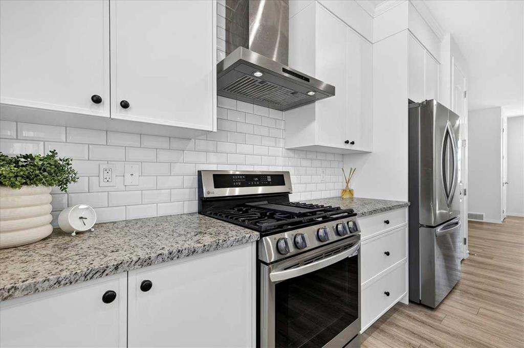 Picture of 128 Setonstone Manor SE, Calgary Real Estate Listing