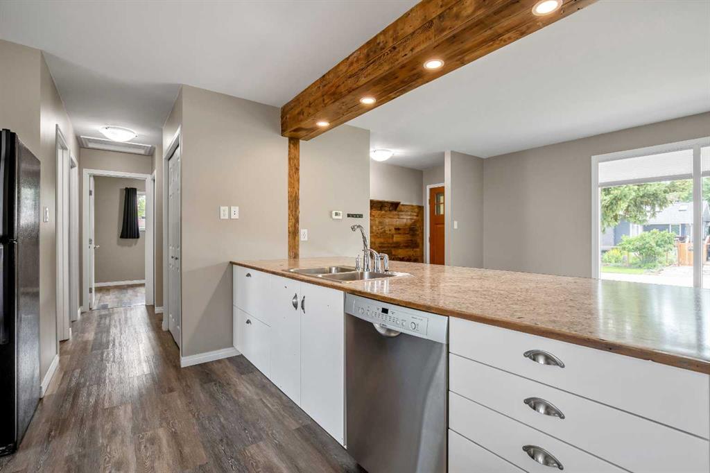 Picture of 313 4 Street SW, Diamond Valley Real Estate Listing