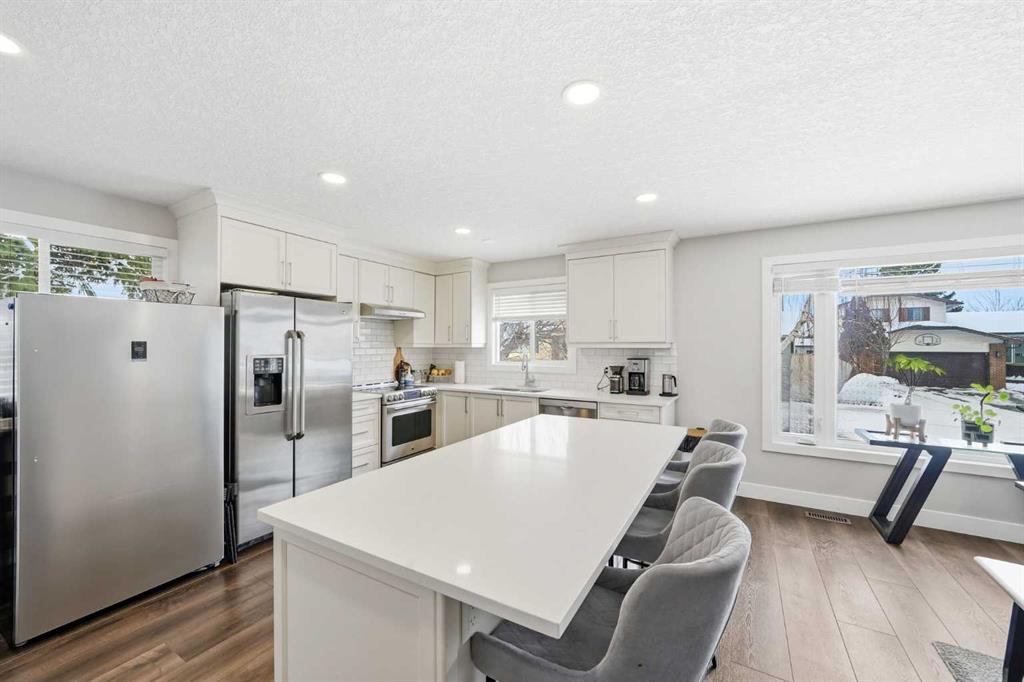 Picture of 151 Templevale Place NE, Calgary Real Estate Listing