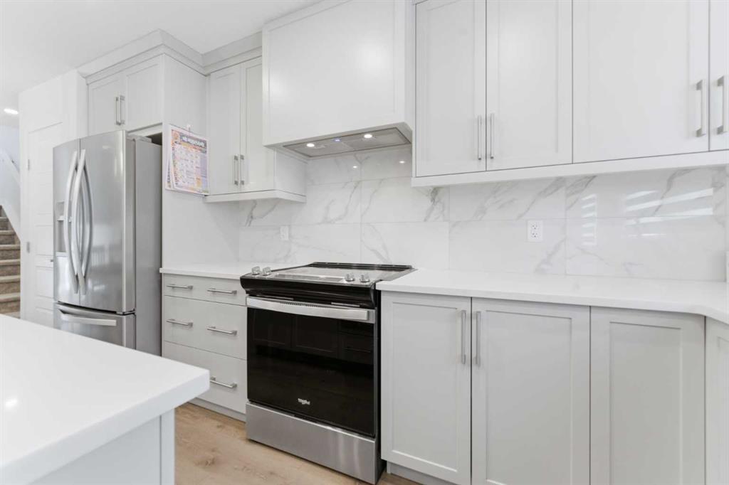 Picture of 99 Aquila Way NW, Calgary Real Estate Listing