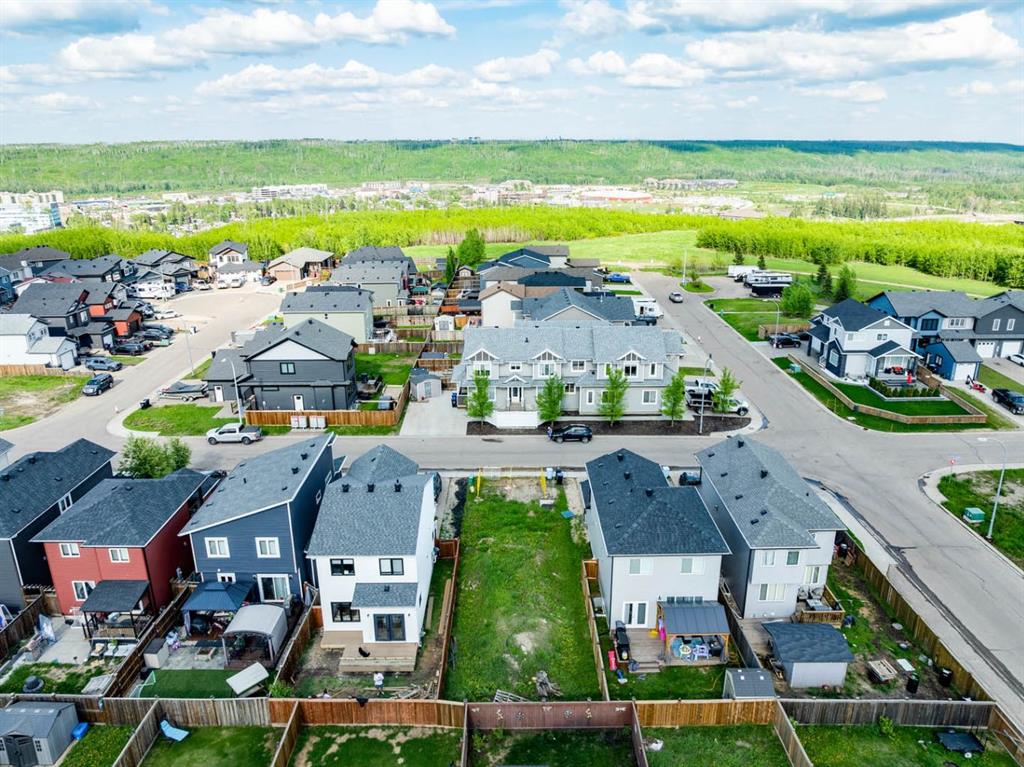 Picture of 137 Aldergrove Avenue , Fort McMurray Real Estate Listing