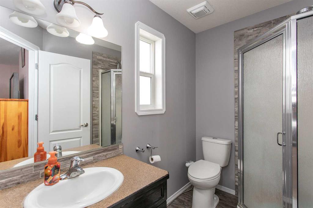 Picture of 71 Vanier Drive , Red Deer Real Estate Listing