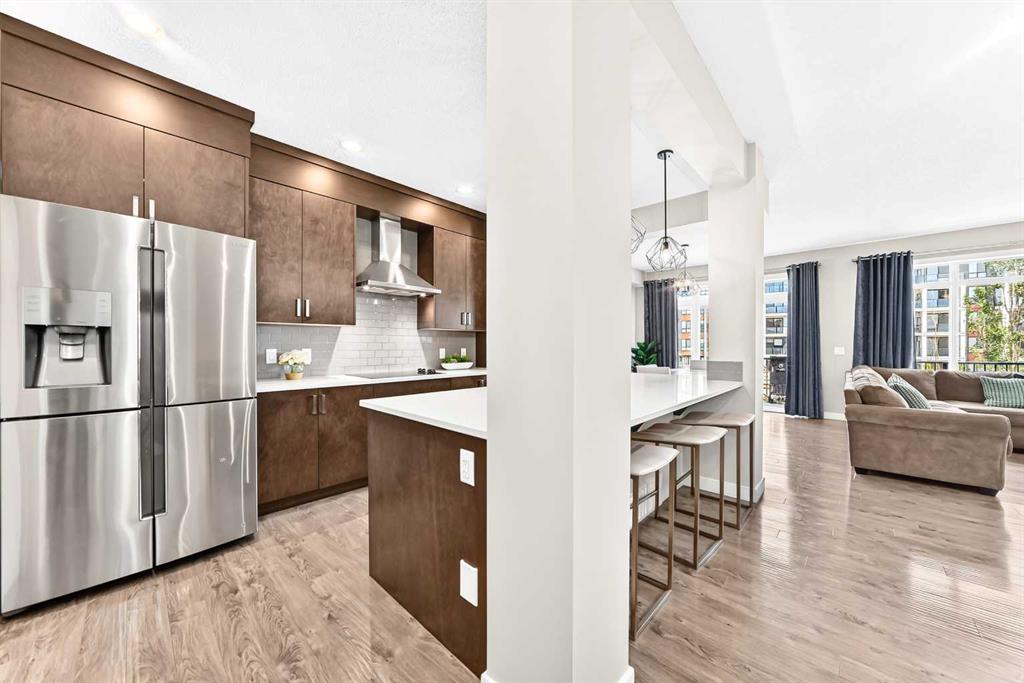 Picture of 47 SAGE BLUFF Mews NW, Calgary Real Estate Listing