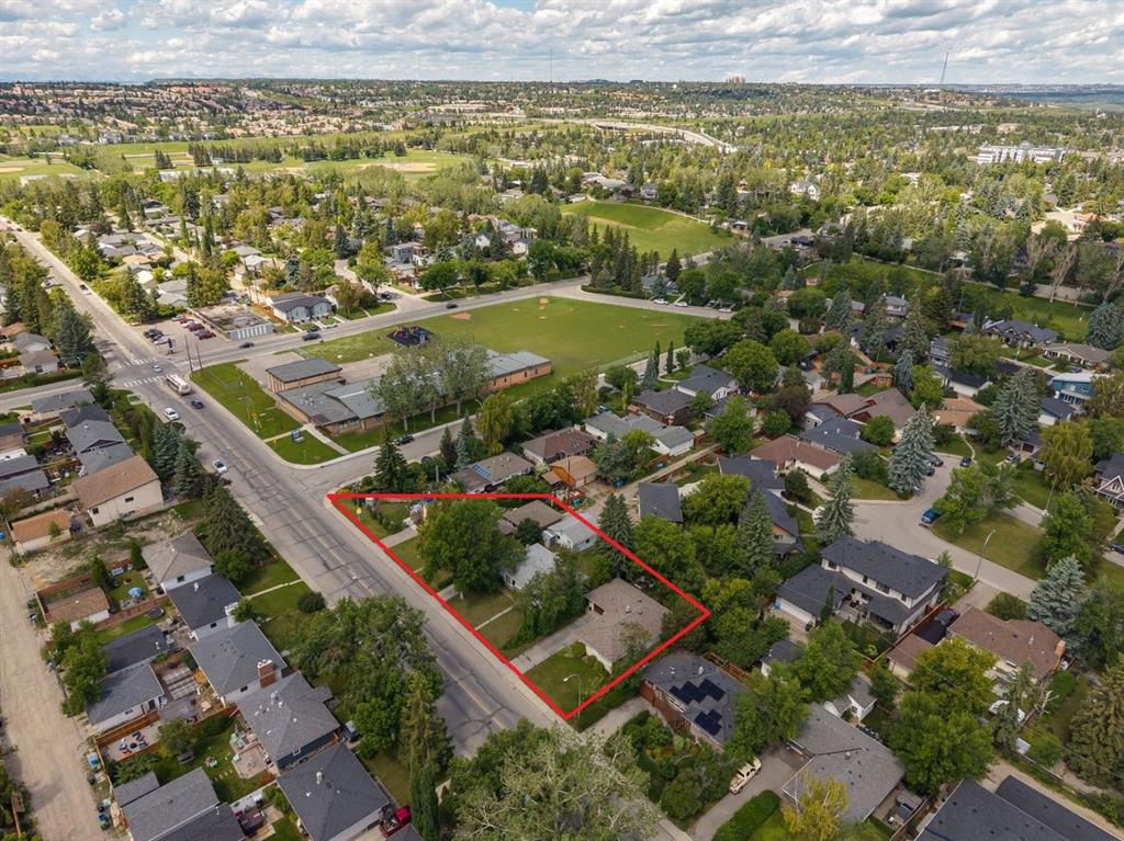 Picture of 4520 26 Avenue SW, Calgary Real Estate Listing
