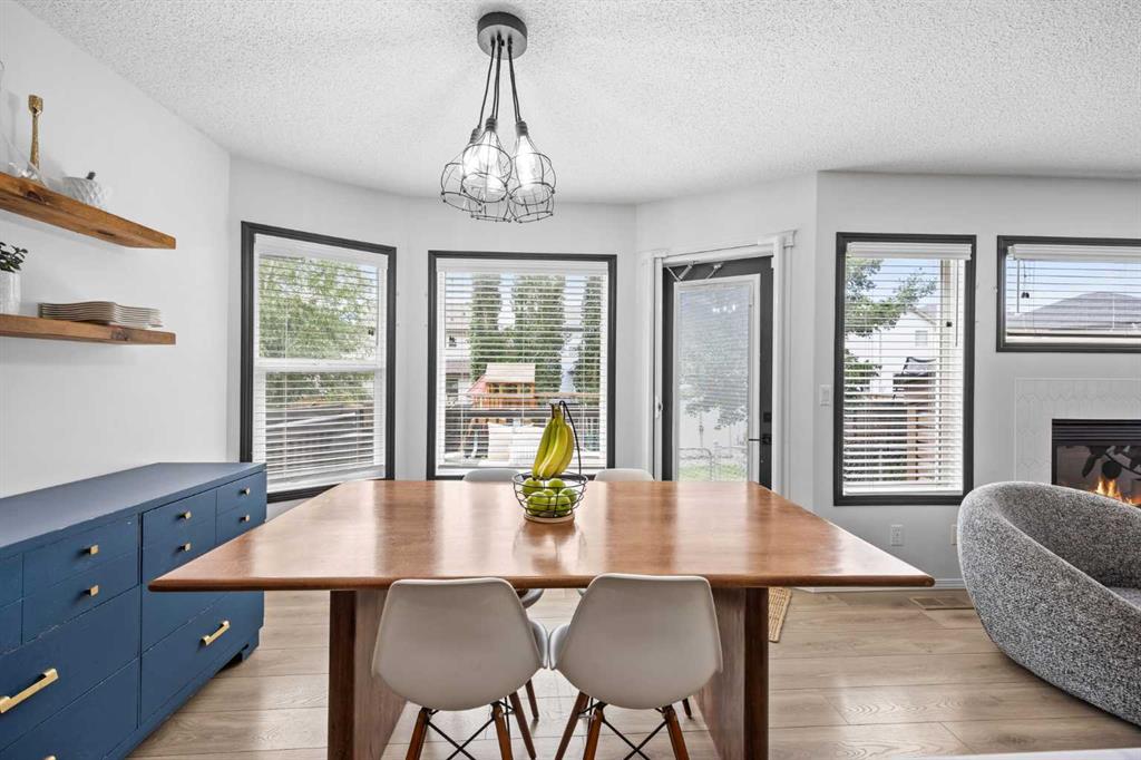 Picture of 164 Silverado Range Close SW, Calgary Real Estate Listing