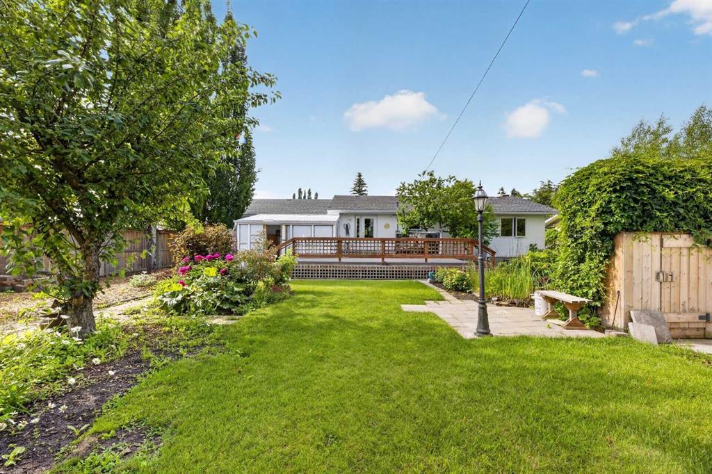 Picture of 5418 43 Street , Olds Real Estate Listing