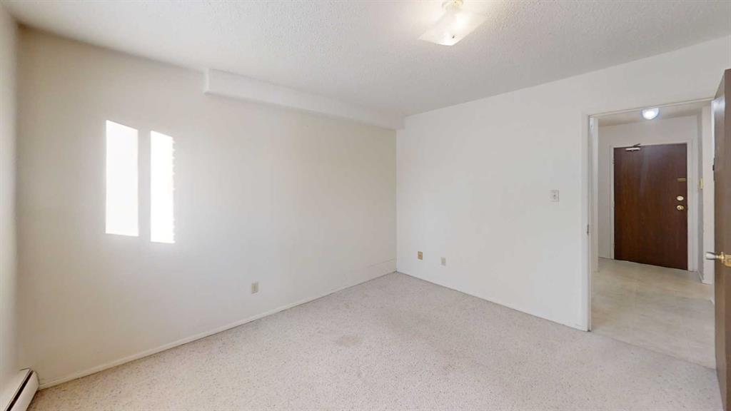 Picture of 105, 9656 Hillcrest Drive , Grande Prairie Real Estate Listing