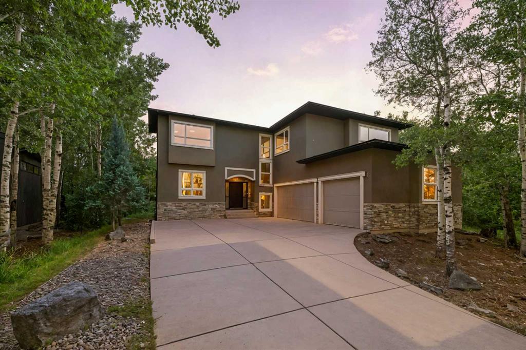 Picture of 62 Posthill Drive SW, Calgary Real Estate Listing