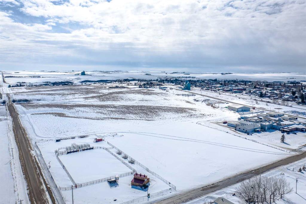 Picture of 237 North Road , Trochu Real Estate Listing