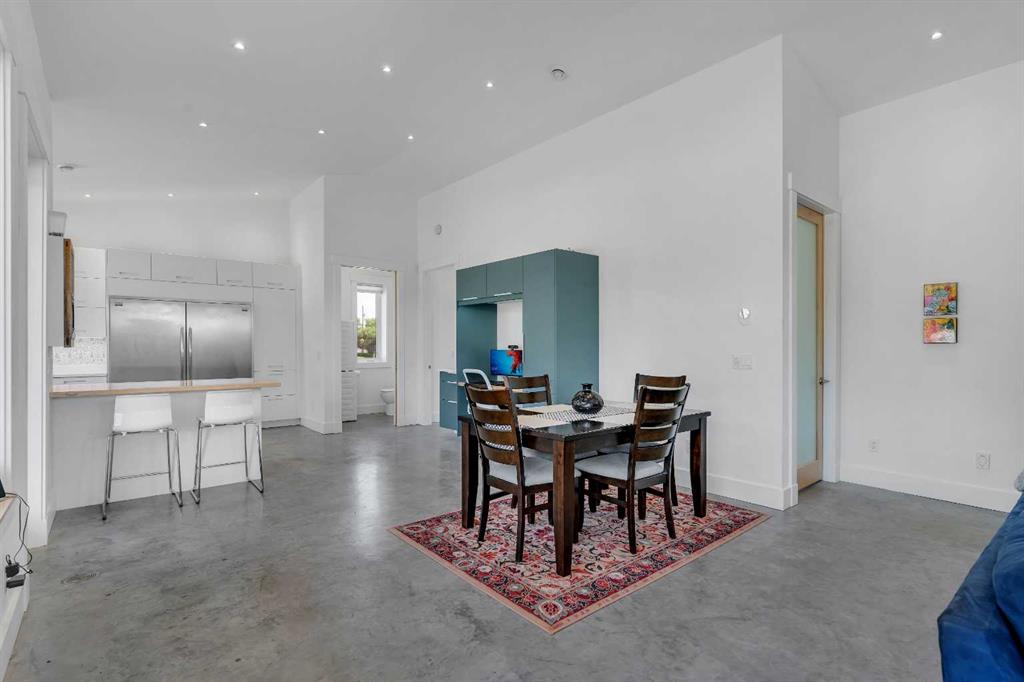Picture of 304 Main Street , Diamond Valley Real Estate Listing