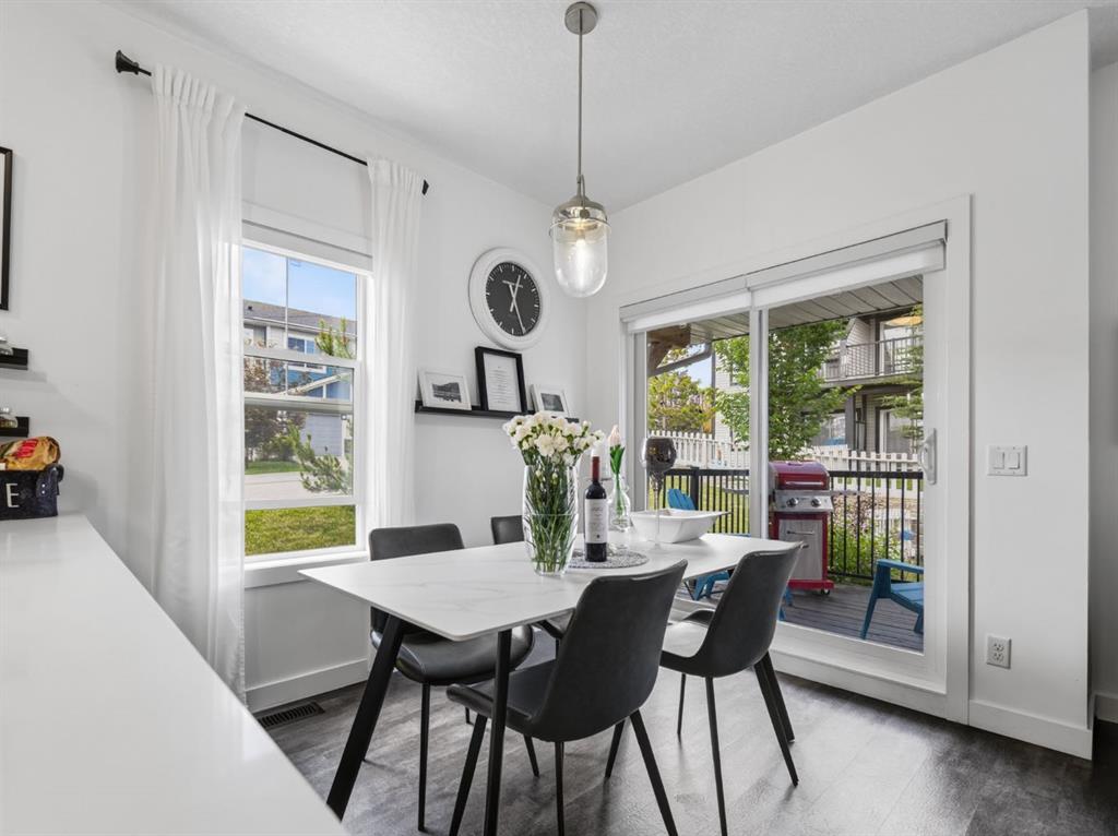 Picture of 404 Jumping Pound Common , Cochrane Real Estate Listing
