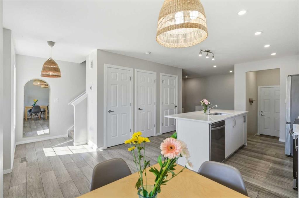Picture of 19691 Sheriff King Street SW, Calgary Real Estate Listing