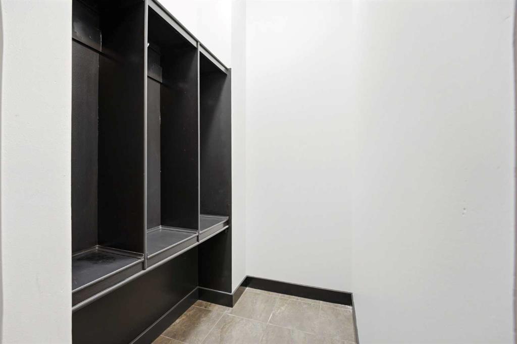 Picture of 130 Auburn Glen Circle SE, Calgary Real Estate Listing