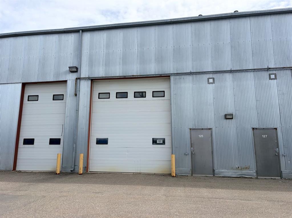 Picture of 125, 554 Carmichael Lane , Hinton Real Estate Listing