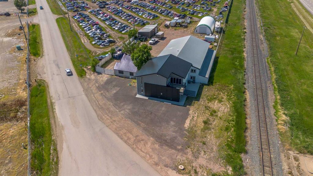 Picture of 141 Stewart Avenue S, Rural Lethbridge County Real Estate Listing