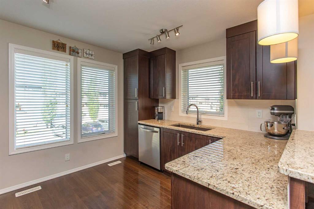 Picture of 601, 339 Viscount Drive , Red Deer Real Estate Listing