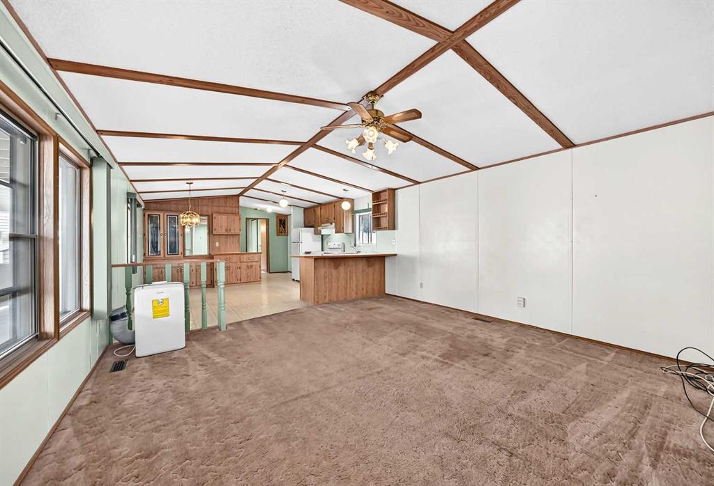 Picture of 3218 Burroughs Manor NE, Calgary Real Estate Listing