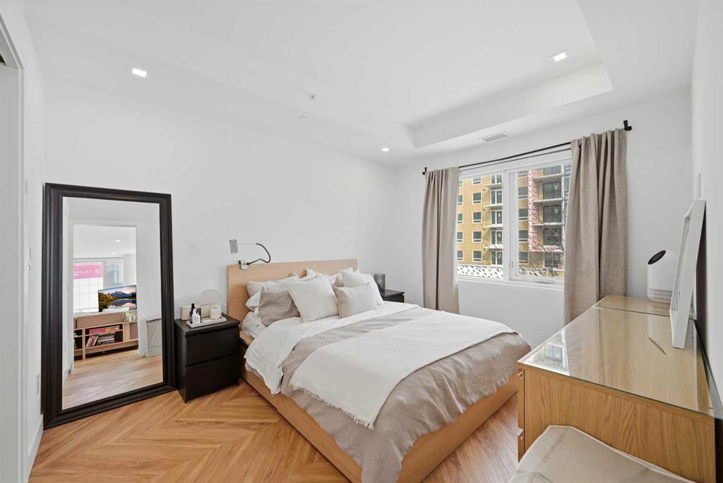 Picture of 315, 8445 Broadcast Avenue SW, Calgary Real Estate Listing