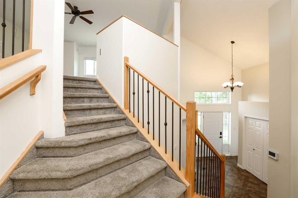 Picture of 227 Rivermill Manor W  , Lethbridge Real Estate Listing