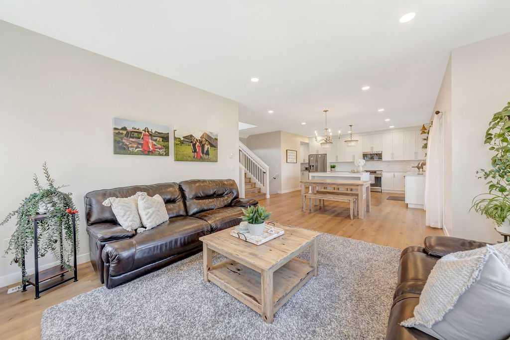 Picture of 3805 70 Avenue , Lloydminster Real Estate Listing