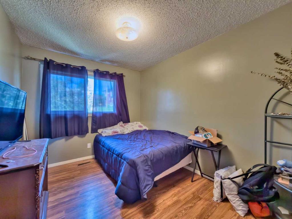 Picture of 8534 21 Avenue , Coleman Real Estate Listing